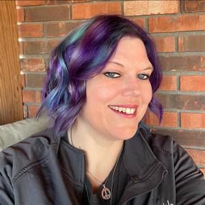 Meet your Posher, Jenn